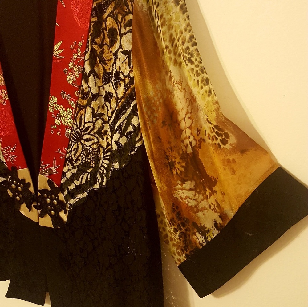 Chic Jacket - Picture 2 of 4